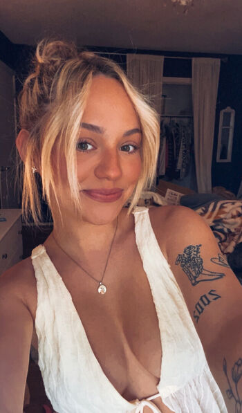 Private Leaked Charlotte vendetti exclusive onlyfans photos 2026