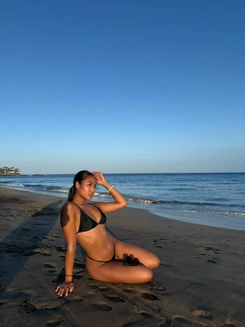 Private Leaked Charlottereyes exclusive onlyfans photos 2026