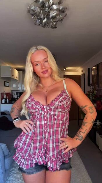 Private Leaked Cherryswatermelons exclusive onlyfans photos 2026