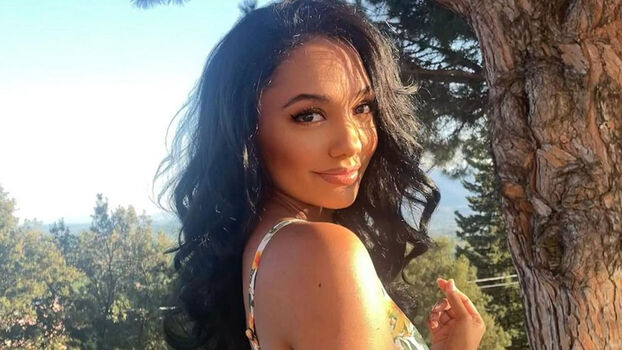 Private Leaked Chian reynolds exclusive onlyfans photos 2026