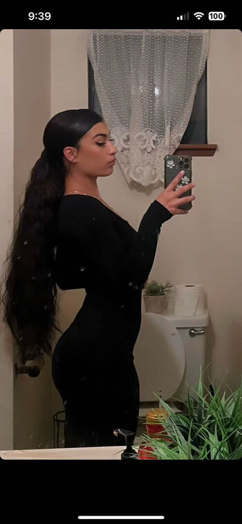 Chvzvanessa
