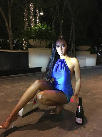 Private Leaked Chxrry exclusive onlyfans photos 2026