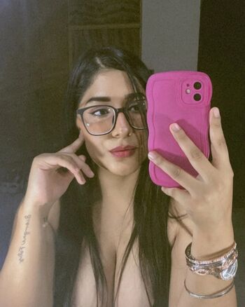 Private Leaked Cinthia de leon exclusive onlyfans photos 2026