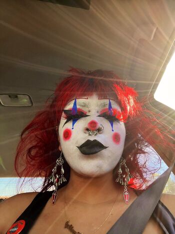 Clown Girls