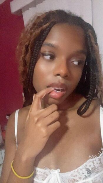 Private Leaked Coraldom exclusive onlyfans photos 2026