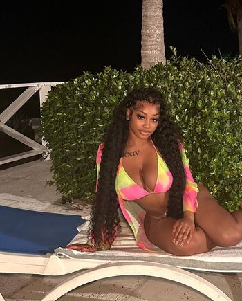 Private Leaked Dabombbest mari exclusive onlyfans photos 2026
