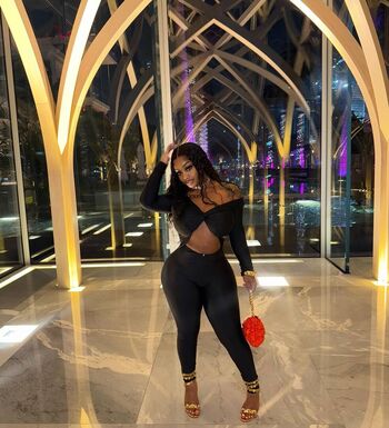Private Leaked Dabombbest mari exclusive onlyfans photos 2026