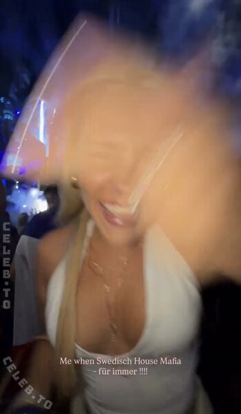 Private Leaked Dagi bee  page exclusive onlyfans photos 2026