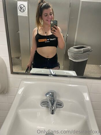 Private Leaked Desiraefoxx exclusive onlyfans photos 2026