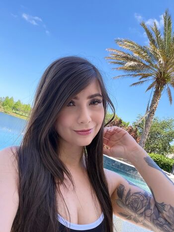 Private Leaked Diretora muniz exclusive onlyfans photos 2026