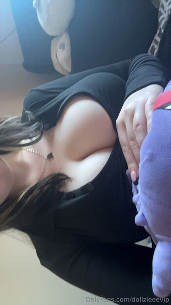 Private Leaked Dollzieeevip exclusive onlyfans photos 2026
