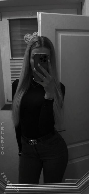 Private Leaked E blondie exclusive onlyfans photos 2026
