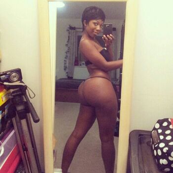 Private Leaked Ebony thick exclusive onlyfans photos 2026