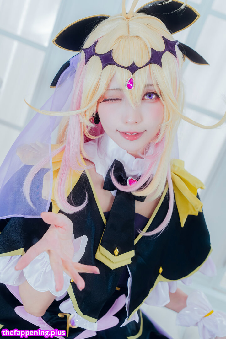 Ely Cosplay / Ely_eee / eeelyeee ヌードOnlyFans写真 #357