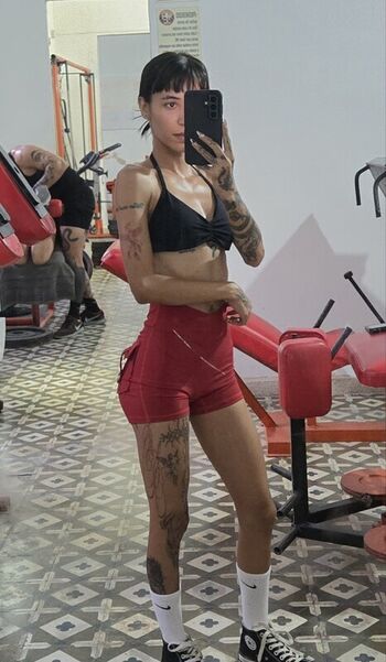 Elha Black