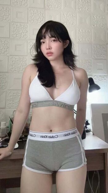 Private Leaked Elisonhonganh exclusive onlyfans photos 2026
