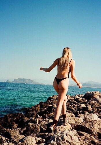 Private Leaked Ellna a page exclusive onlyfans photos 2026