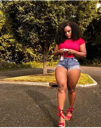 Private Leaked Elle themuse exclusive onlyfans photos 2026