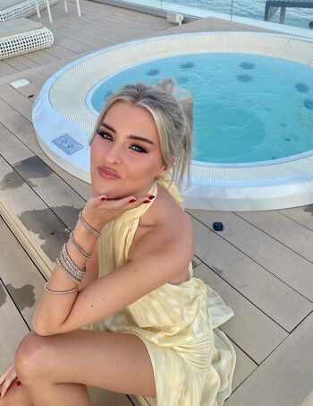 Private Leaked Ellie middleton exclusive onlyfans photos 2026