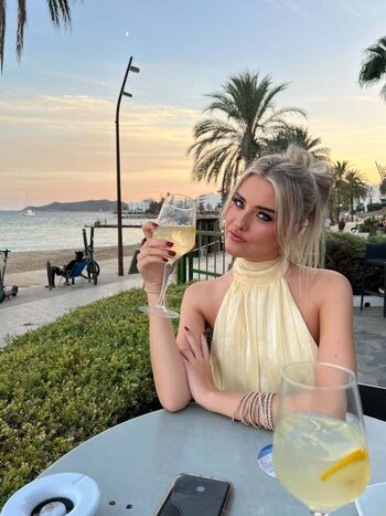 Private Leaked Ellie middleton exclusive onlyfans photos 2026