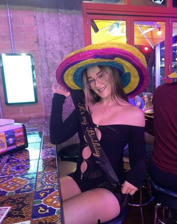 Ellllahj_23