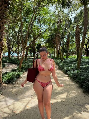 Private Leaked Emely hernandez exclusive onlyfans photos 2026