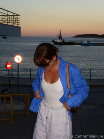 Private Leaked Emiliallure exclusive onlyfans photos 2026