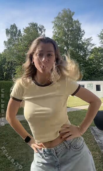 Private Leaked Emily maurer exclusive onlyfans photos 2026