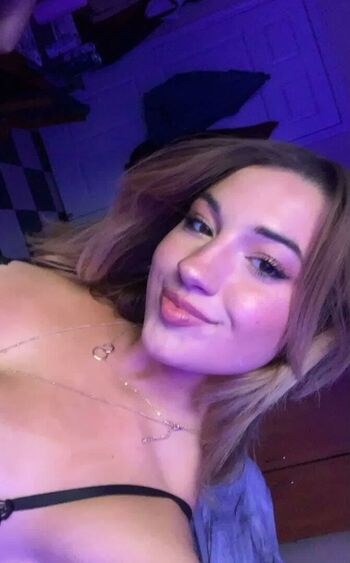 Private Leaked Emily washington exclusive onlyfans photos 2026