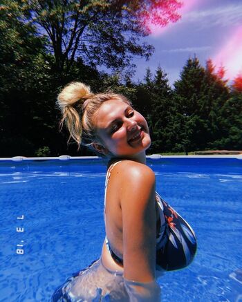 Private Leaked Emma burzynski exclusive onlyfans photos 2026