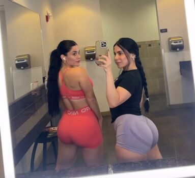 Private Leaked Emme cavazos exclusive onlyfans photos 2026