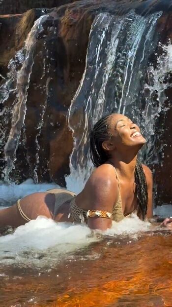 Private Leaked Erika januza exclusive onlyfans photos 2026
