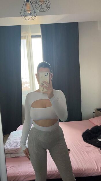 Private Leaked Esracicekk exclusive onlyfans photos 2026
