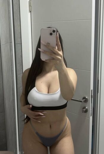 Private Leaked Esracicekk exclusive onlyfans photos 2026