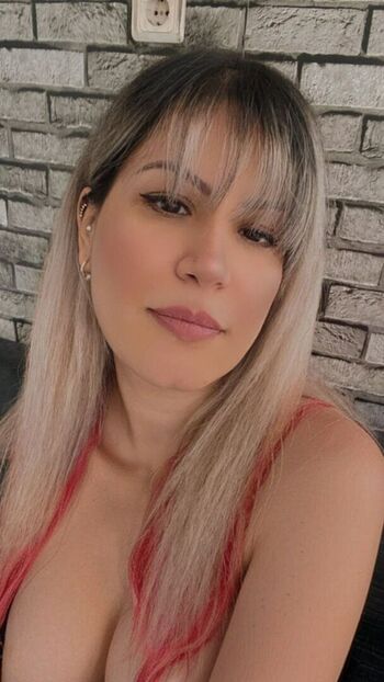 Private Leaked Esraizmie exclusive onlyfans photos 2026
