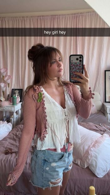 Private Leaked Ester dobrik exclusive onlyfans photos 2026