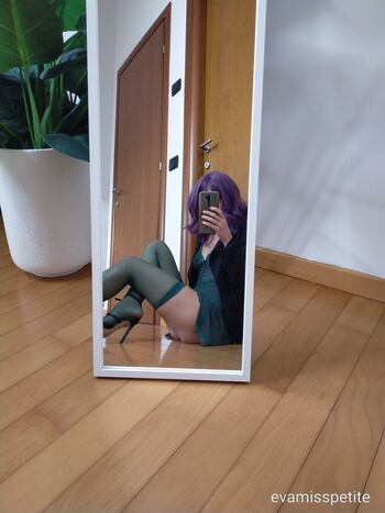 Private Leaked Evamisspetite exclusive onlyfans photos 2026