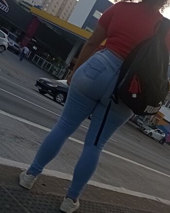 Exibam Sua Companheira