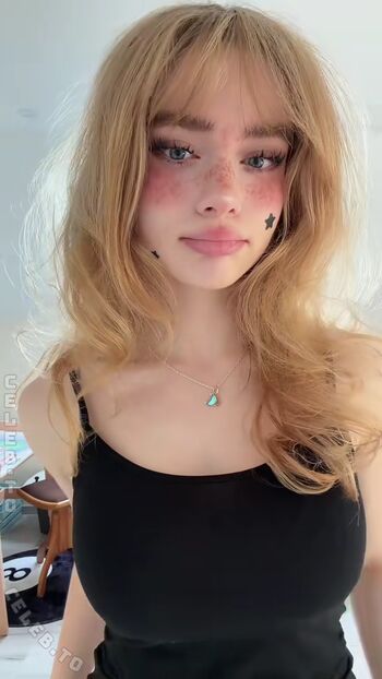 Private Leaked Felinenyaa page exclusive onlyfans photos 2026