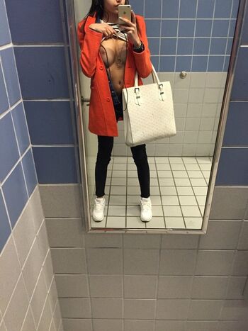 Private Leaked Frenchkissthepvssy exclusive onlyfans photos 2026
