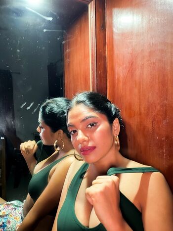 Private Leaked Gayathri ajith exclusive onlyfans photos 2026