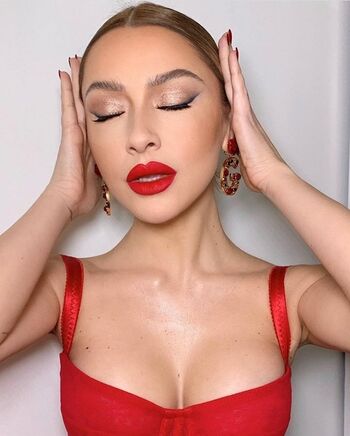 Private Leaked Hadise akgz exclusive onlyfans photos 2026