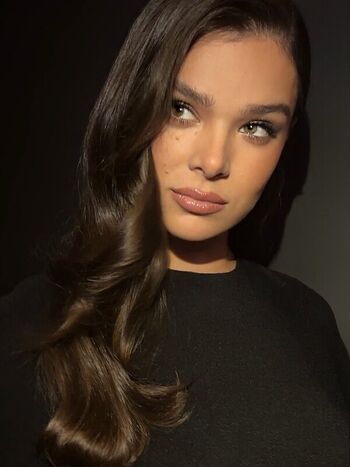 Private Leaked Hailee steinfeld exclusive onlyfans photos 2026