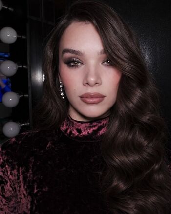 Private Leaked Hailee steinfeld exclusive onlyfans photos 2026