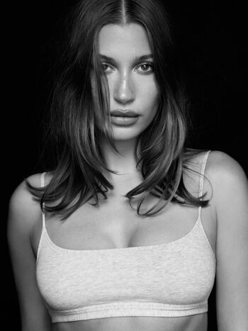 Private Leaked Hailey baldwin exclusive onlyfans photos 2026