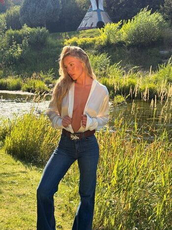 Private Leaked Halle cooley page exclusive onlyfans photos 2026