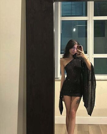 Private Leaked Hayley benson exclusive onlyfans photos 2026