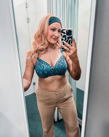 Private Leaked Helen scott exclusive onlyfans photos 2026