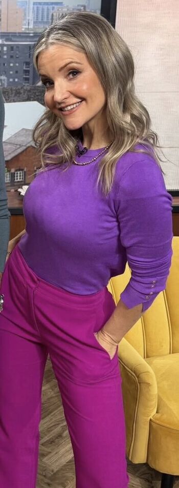 Helen Skelton