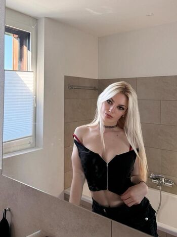 Private Leaked Helenakingsoul exclusive onlyfans photos 2026